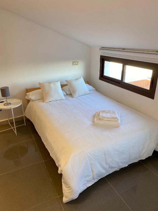 Apartamentos Fuente Arriba Пойялес-дель-Ойо Экстерьер фото